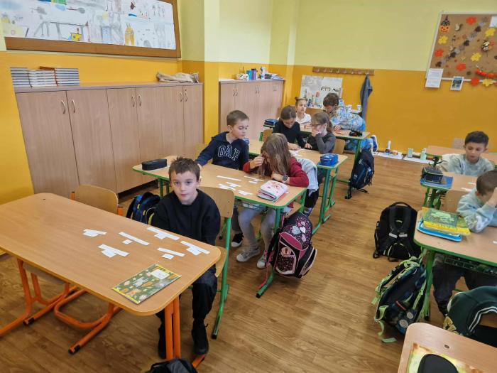 9aadb086-facc-4854-bedc-252ae17f187c