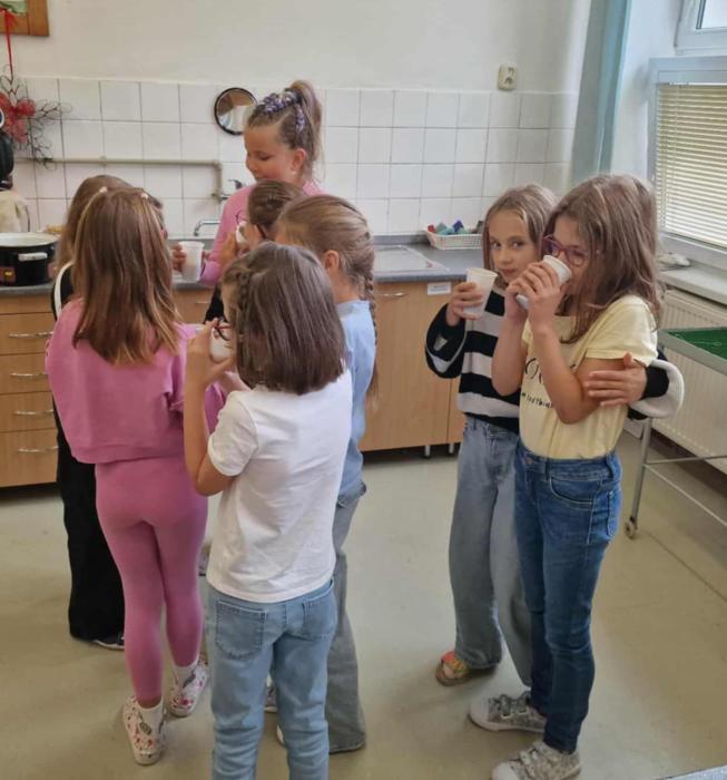 0db678fc-475a-480b-b104-edd2403e03e7