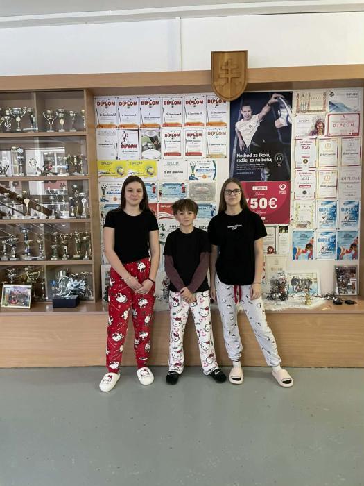 f74de17e-ac3a-461d-a812-6255f29d7a0f