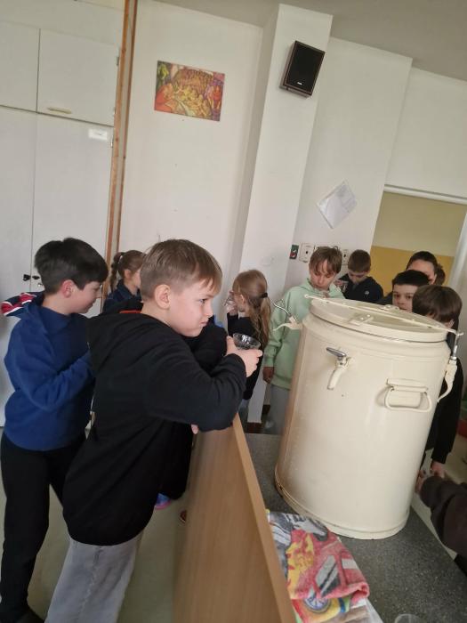 70877a62-9dae-4c7c-8495-4261b2e8373a