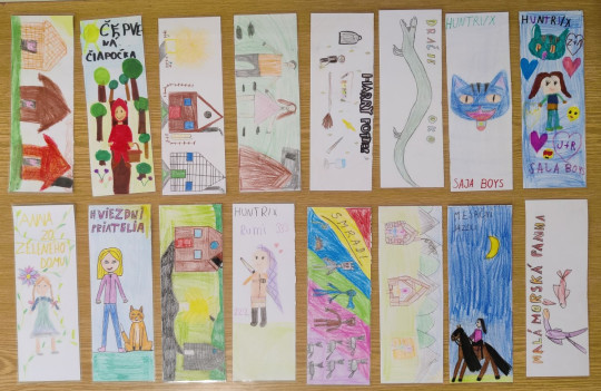 Záložka do knihy spája školy